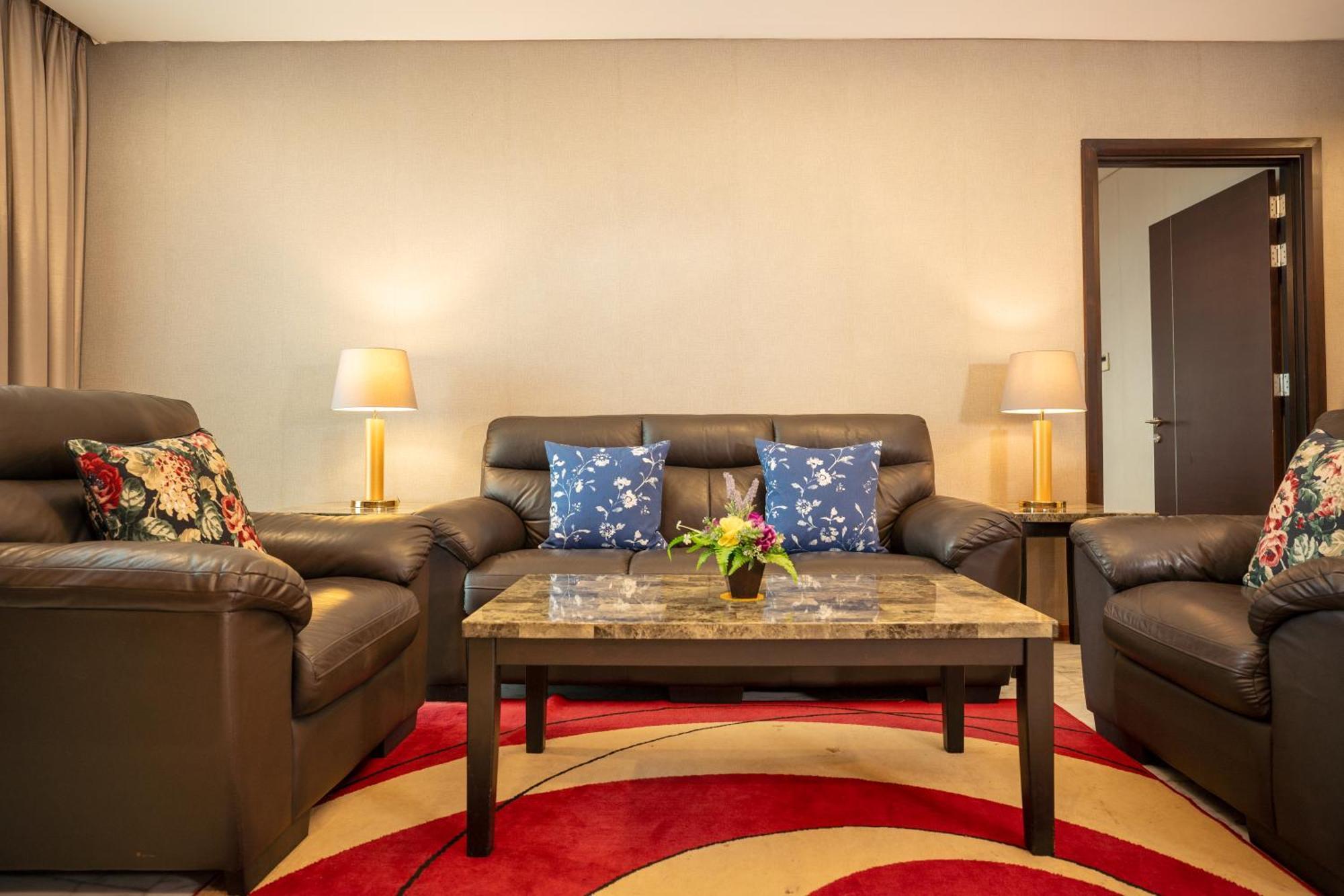 Nagoya Hill Hotel Batam Esterno foto